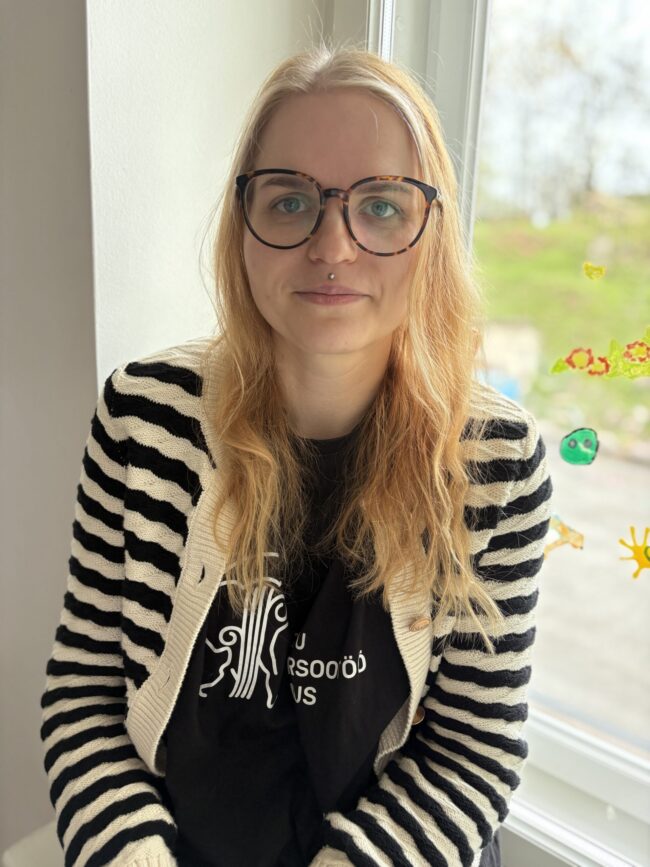 F6921573-A027-4A95-AD95-07F0926B94DC